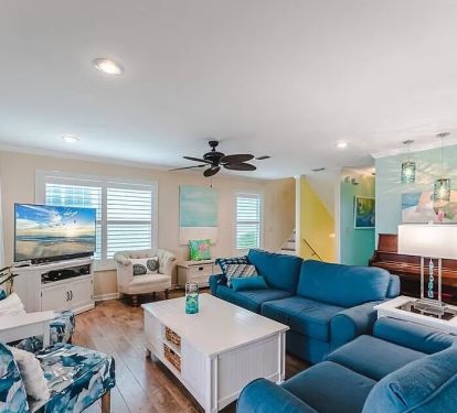Living Room w/Amazing Gulf Views!!