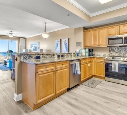 Fully Stocked Kitchen
