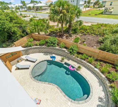 Pool with seating chair.