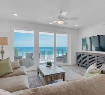 Magnificent views of the gulf from livingroom