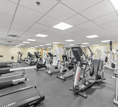 On site Amenities - Full gym, charcoal grills, kayak/surf board rental 