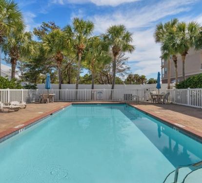 Community Pool for ultimate relaxation and fun
