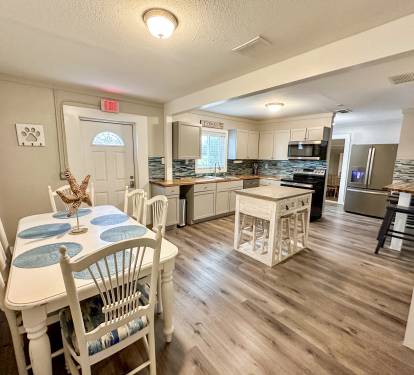 Seahorse Haven on the Golf Course sleeps 12 _4