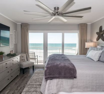 Wake up to the sights and sounds of the beach directly from your king bed.