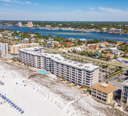 Island Princess offers direct beach access, heated pool, hot tub &amp; fitness room