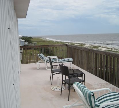 Upstairs Balcony (off master bedrooms) overlooking the beach