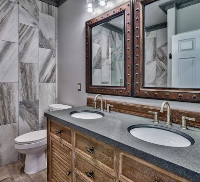 2nd en-suite Master bath with twin vanity sinks