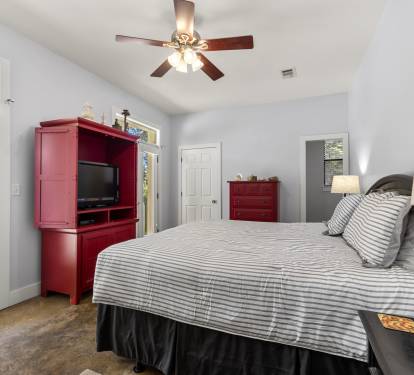King size bed with attached full bathroom in the lower level; pool access