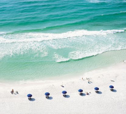 Enjoy the Beautiful Destin Sand and Sea