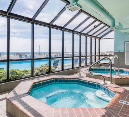Phoenix X Resort Hot Tubs