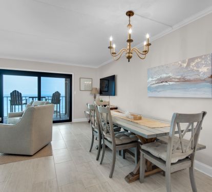 You will love the colors in this condo, and the dining table is convenient