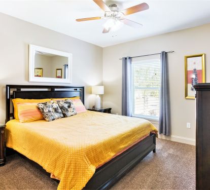 King suite with private bathroom
