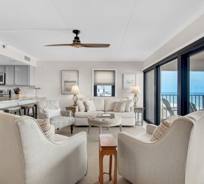 A modern condo located in a complex that is a true long time favorite of guests