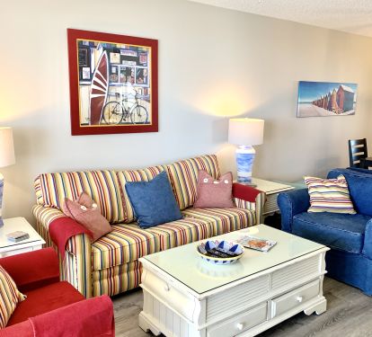 Plenty of comfortable seating and a queen sofa sleeper. 