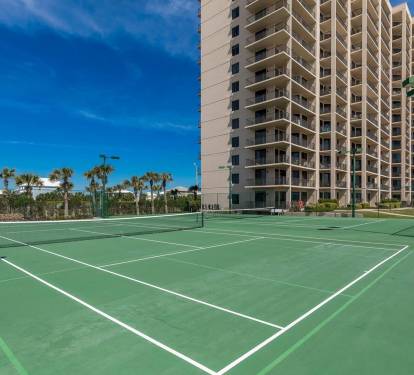 Phoenix X Resort Beachfront Tennis Courts