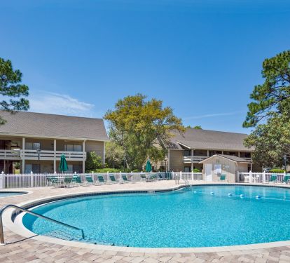 Lakefront 404, 3BR/3BA single-level condo_25