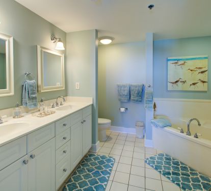 Luxurious attached bath to k master;-vanity w 2 sinks, soaking tub, huge shower