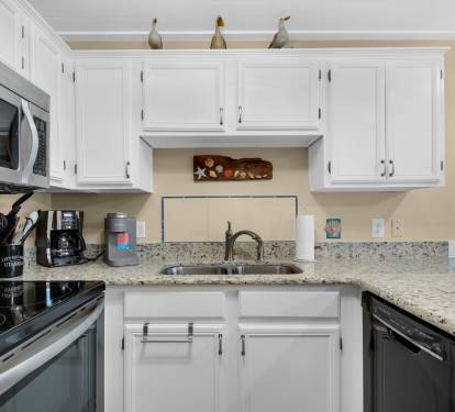 Fully stocked Kitchen