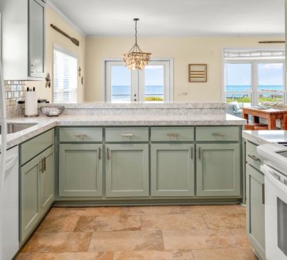 Fully-stocked kitchen with all-new whirlpool appliances