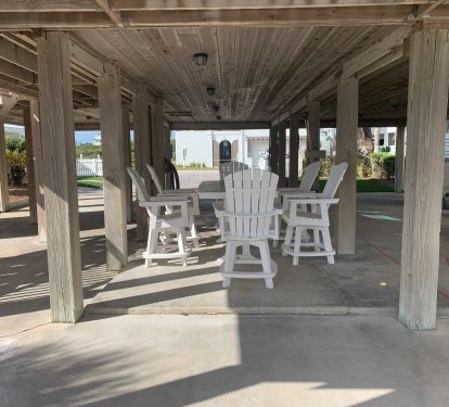 Seating for 6 under the house