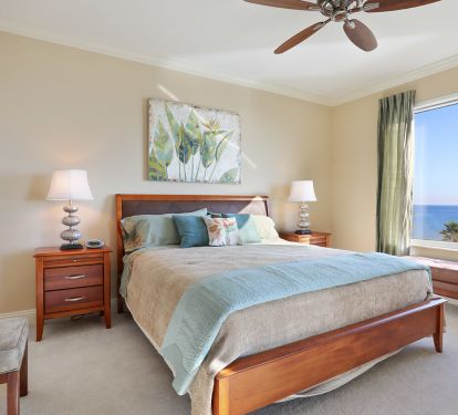 Master Bedroom with King-sized bed and slding door to the balcony