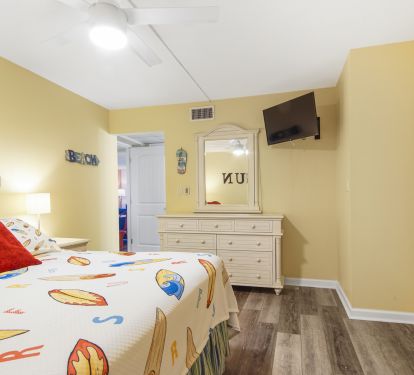 2nd King Surfer Bedroom