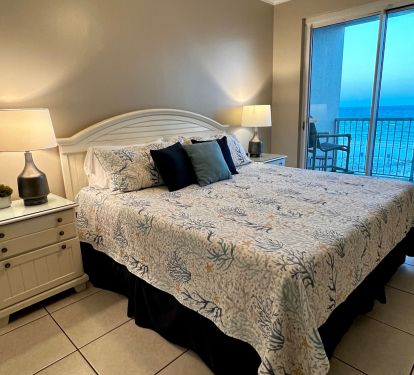 Wake up to the waves and the water in our Gulf front master bedroom!