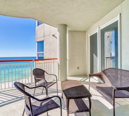 Relax w/ a cup of coffee in the mornings on the balcony
