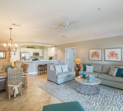 Tranquil colors and coastal furnishings make for a relaxing beach vacation. 