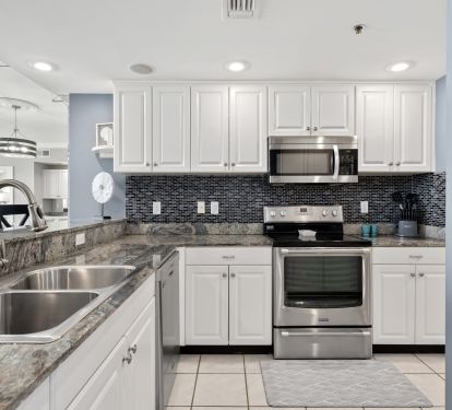 Plenty of counter space 