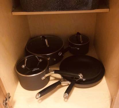 full set of pots and pans
