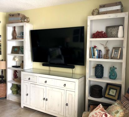 Large TV-perfect for Movie Night!