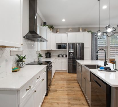 Large and luxurious kitchen