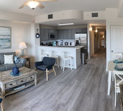 SPACIOUS LIVING AREA