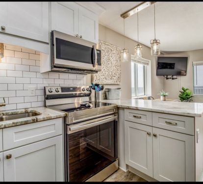 Completely remodeled high-end kitchen. 