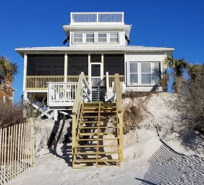 Only 20 Steps to the Beach