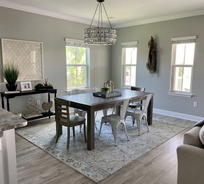 Dining and bar seating for your whole group