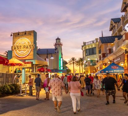 So many restaurants to choose from. Seafood anyone!!!
