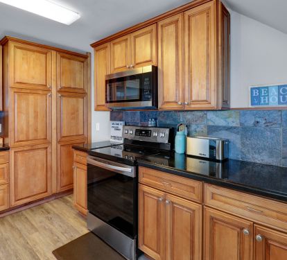 Fully Stocked Chef's Kitchen