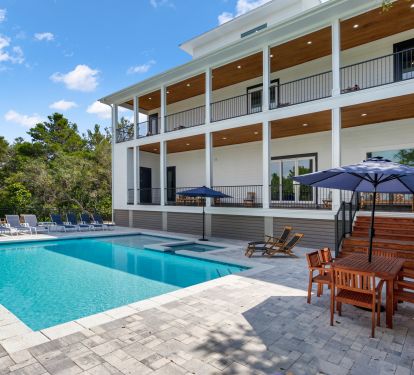 large, resort style pool, splash pad, and hot tub!