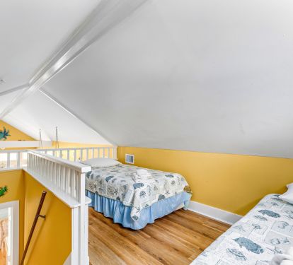 Twin Loft