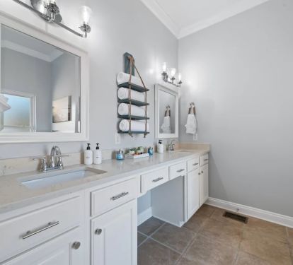 Dressing and Shower area for Bedroom 1