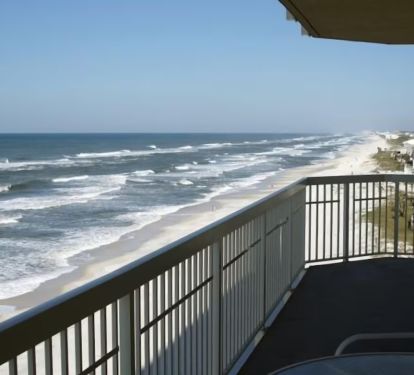 Wraparound Balcony View Facing West No Highrises to and great sunsets!