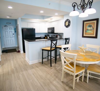 Dining area, bar, kitchen
