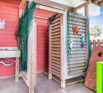 Outdoor fish cleaning sink and shower