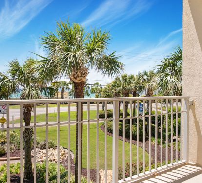 Spectacular Views from the 2nd floor.