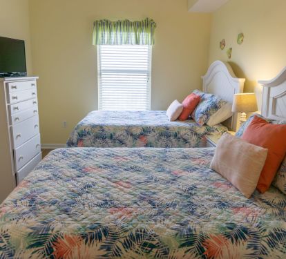 cute kids room with 2 full beds, new floors 2019