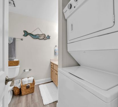 Full size washer &amp; dryer!
