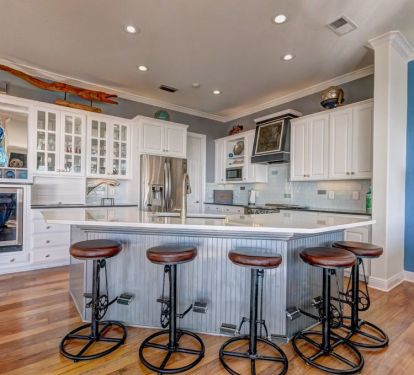 Kitchen Area With Counter Chairs