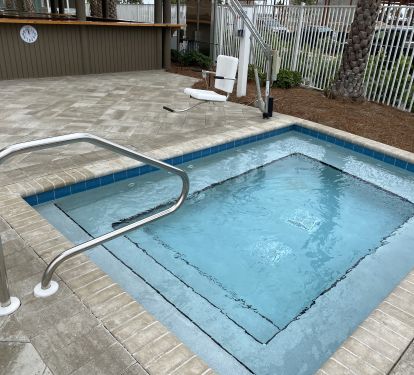 CRABBY'S HOT TUB!  